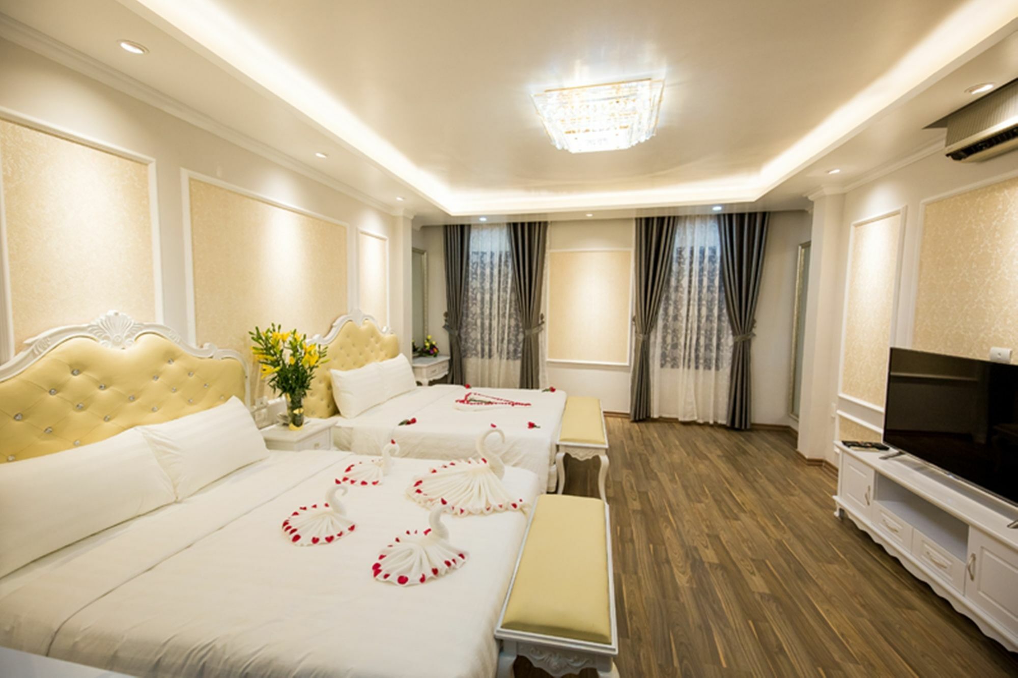 Little Hanoi Deluxe Hotel Exterior foto